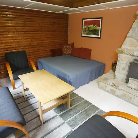 Harangvirag 36 Fahaz 펜션