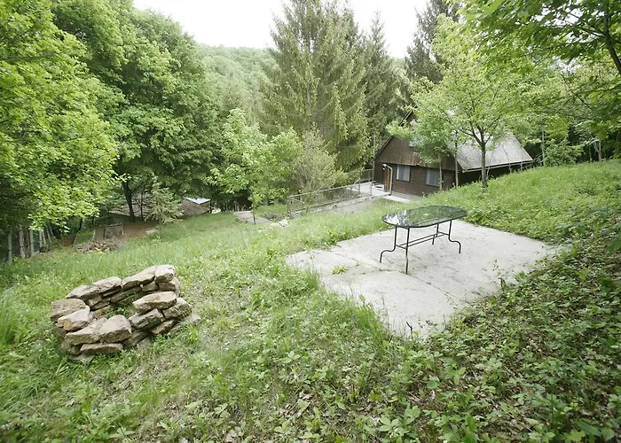 Holiday home Harangvirag 36 Fahaz